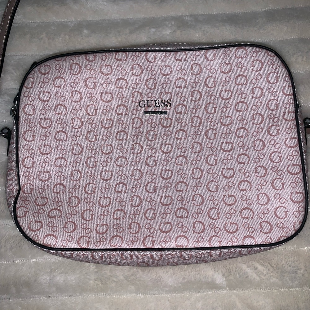 Guess crossbody bag